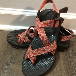 WOMENS CHACOS